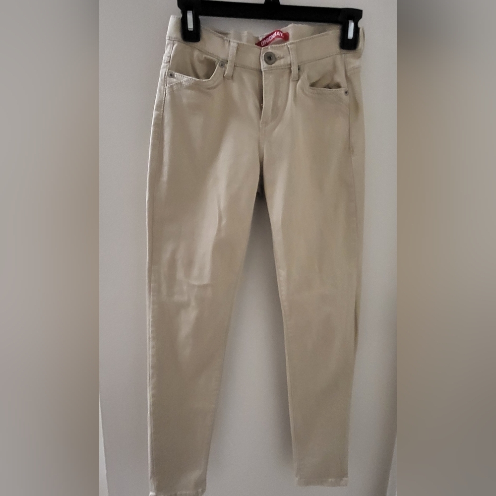 UNIONBAY Women's Skinny Jeans in Cream